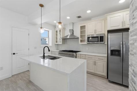 1525 38th Street North Bergen NJ 07047