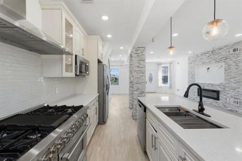 1525 38th Street North Bergen NJ 07047
