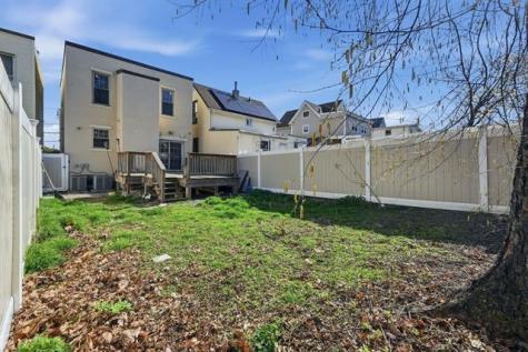 1525 38th Street North Bergen NJ 07047