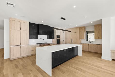 58 King Avenue Weehawken NJ 07086