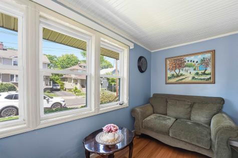 52 Harcourt Avenue Bergenfield NJ 07621