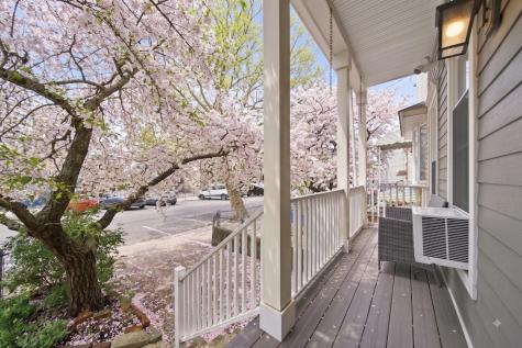 22 Laidlaw Avenue Jersey City NJ 07306