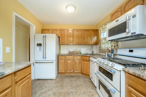 197 26th Street Bayonne NJ 07002