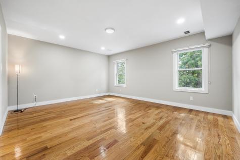 331 74th Street North Bergen NJ 07047