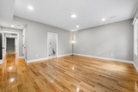 331 74th Street North Bergen NJ 07047