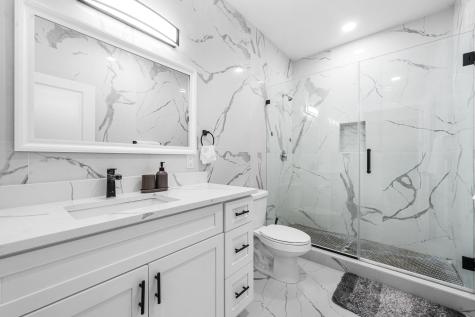 331 74th Street North Bergen NJ 07047