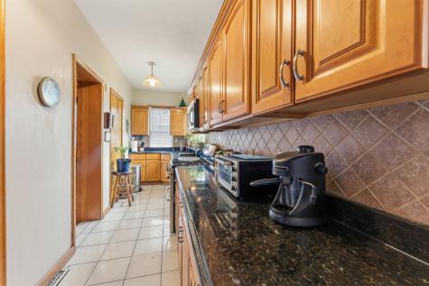 17 77th Street North Bergen NJ 07047