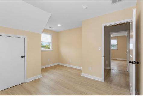 2535 Standish Avenue Union Twp NJ 07083-4938