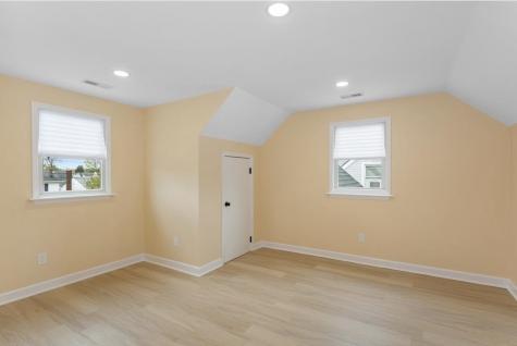 2535 Standish Avenue Union Twp NJ 07083-4938