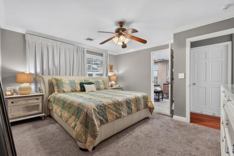 2 Howard Place Bayonne NJ 07002