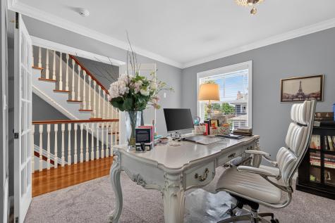 2 Howard Place Bayonne NJ 07002