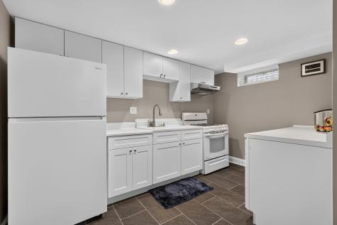 2 Howard Place Bayonne NJ 07002