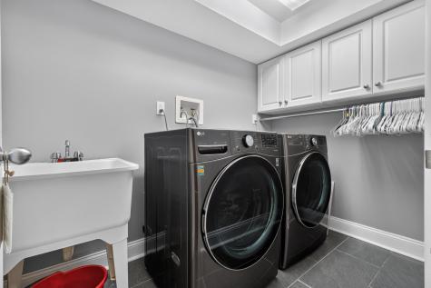 2 Howard Place Bayonne NJ 07002