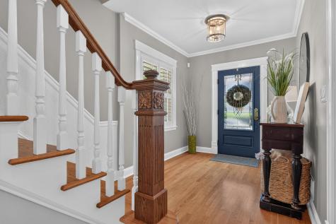 2 Howard Place Bayonne NJ 07002