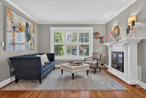 2 Howard Place Bayonne NJ 07002