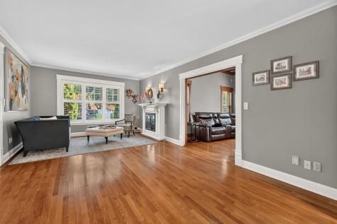 2 Howard Place Bayonne NJ 07002