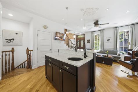 160 10th Street Hoboken NJ 07030