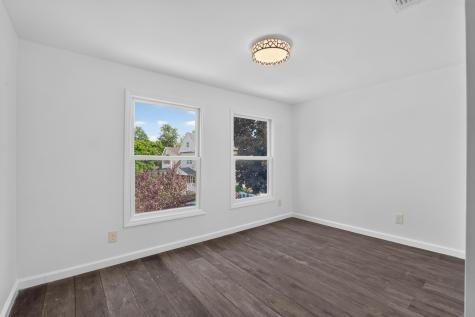 138 Avenue C Bayonne NJ 07002