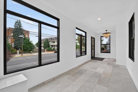 138 Avenue C Bayonne NJ 07002
