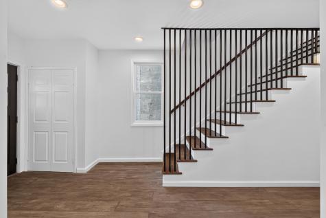 138 Avenue C Bayonne NJ 07002