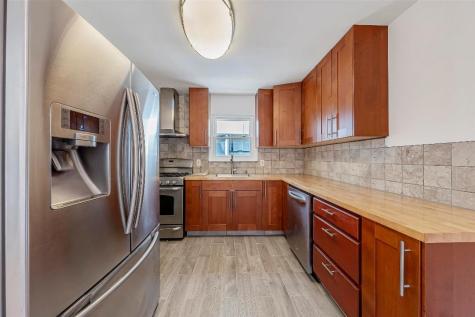 1434 44th Street North Bergen NJ 07047