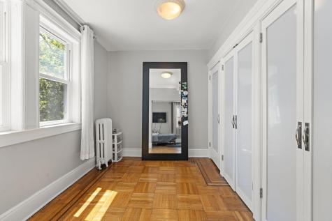 324 78th Street North Bergen NJ 07047