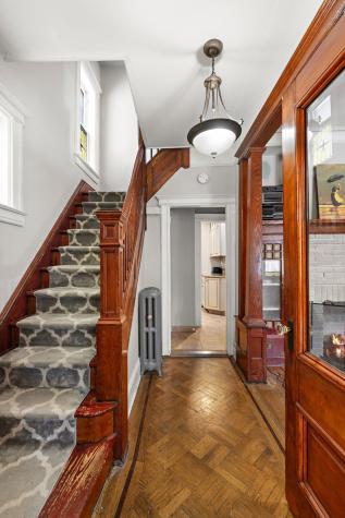 324 78th Street North Bergen NJ 07047