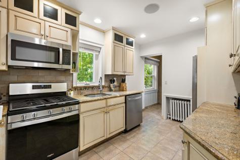 324 78th Street North Bergen NJ 07047