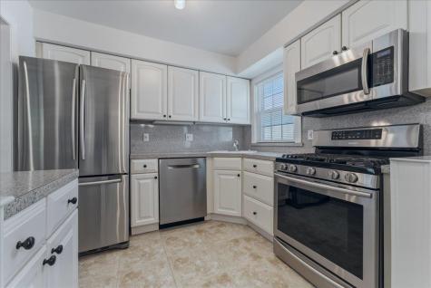 25-27 6th Street Bayonne NJ 07002