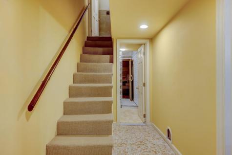 538 Bergen Avenue Jersey City NJ 07306