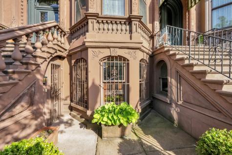 538 Bergen Avenue Jersey City NJ 07306