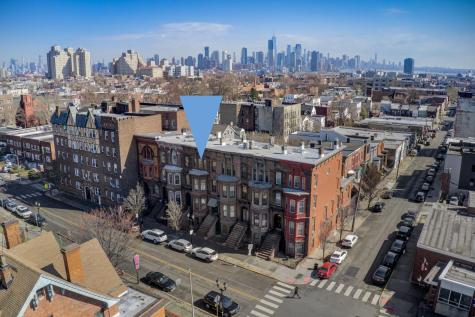 538 Bergen Avenue Jersey City NJ 07306