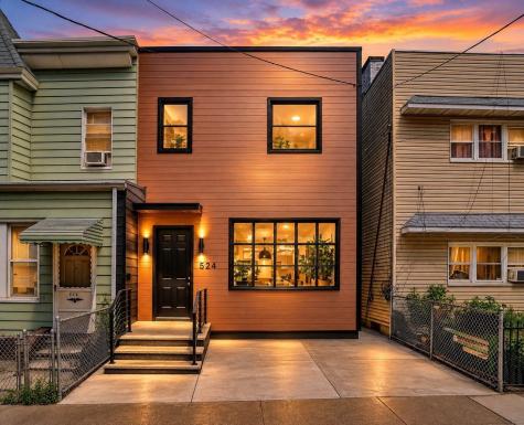 524 34th Street Union City NJ 07087
