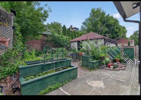 20 75th Street North Bergen NJ 07047