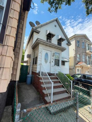 155 Leonard Street Jersey City NJ 07307