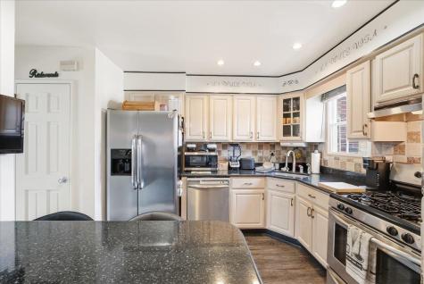 631 Avenue A Bayonne NJ 07002