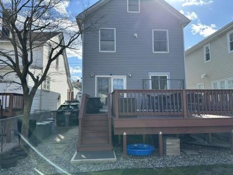 127 West 55th Street Bayonne NJ 07002-4914