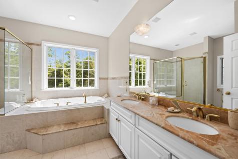 5 Tanners Brook Road Chester Township NJ 07930