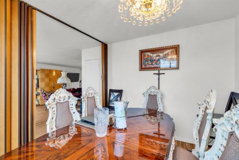 2508 Harmon Cove Tower Secaucus NJ 07094