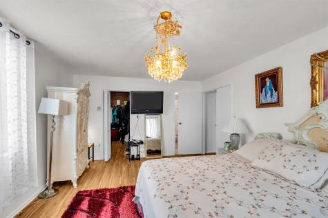 2508 Harmon Cove Tower Secaucus NJ 07094