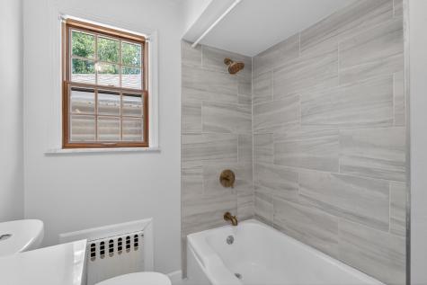 23 Marion Court Bayonne NJ 07002