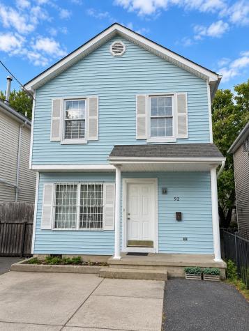 92 Myrtle Avenue Jersey City NJ 07305