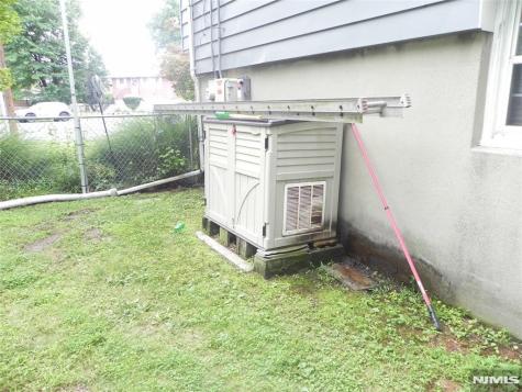 20 Seiler Court Little Ferry NJ 07643