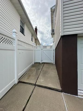 744 3rd Street Lyndhurst NJ 07071