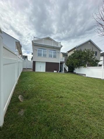 744 3rd Street Lyndhurst NJ 07071