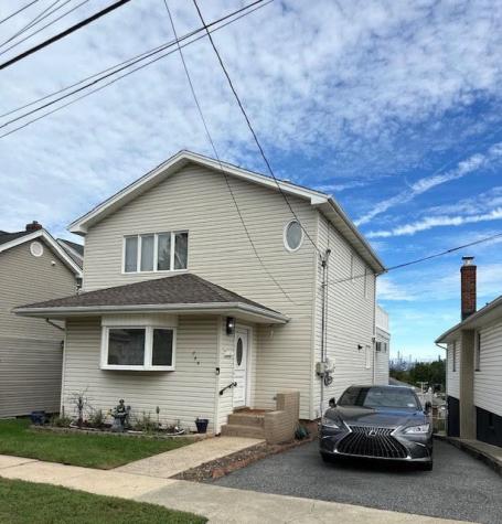 744 3rd Street Lyndhurst NJ 07071