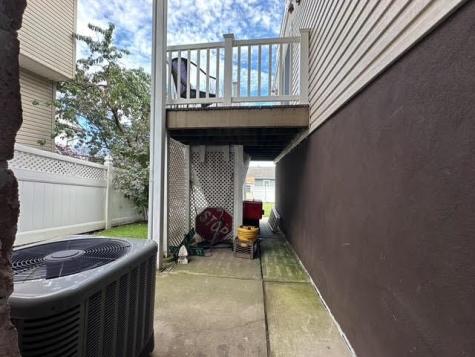 744 3rd Street Lyndhurst NJ 07071
