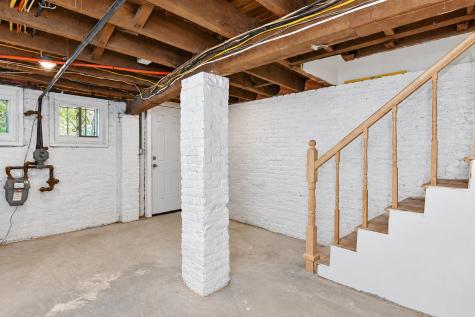 68 Seidler Street Jersey City NJ 07304