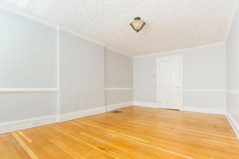 132 Avenue C Bayonne NJ 07002