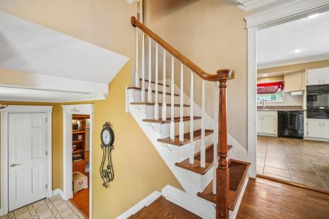 53 Orchard Street Carteret NJ 07008